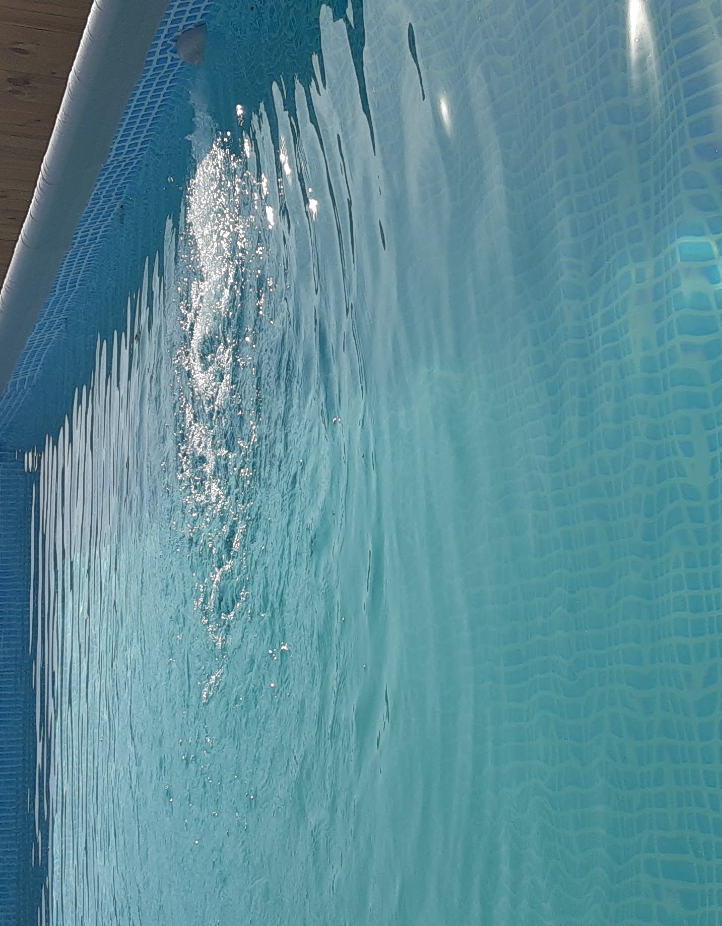 Rectangular pool